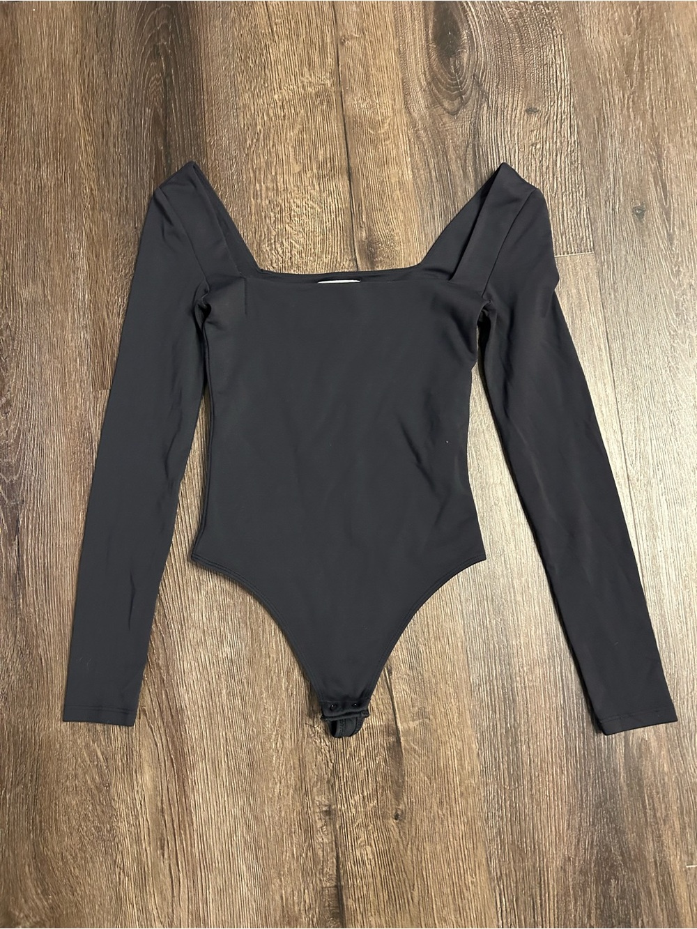 Aritzia Babaton Black Long Sleeve Bodysuit